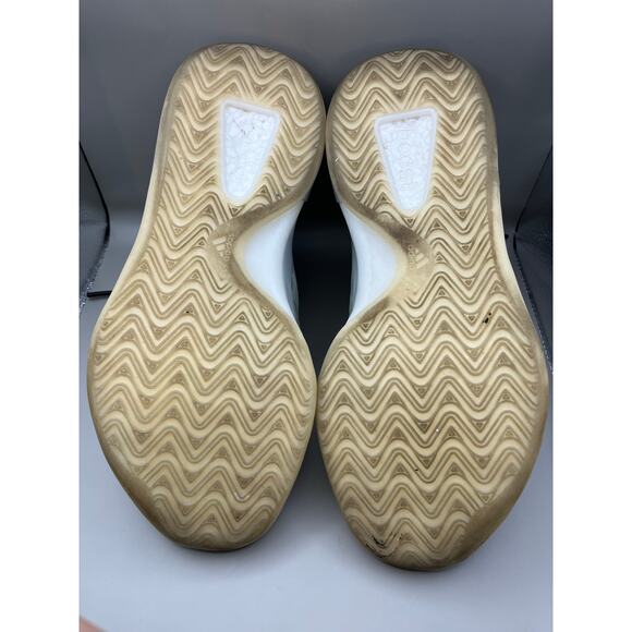 Adidas Yeezy Quantum Basketball Black White Grey FZ4362 Basketball Shoes Men’s - Picture 9 of 9